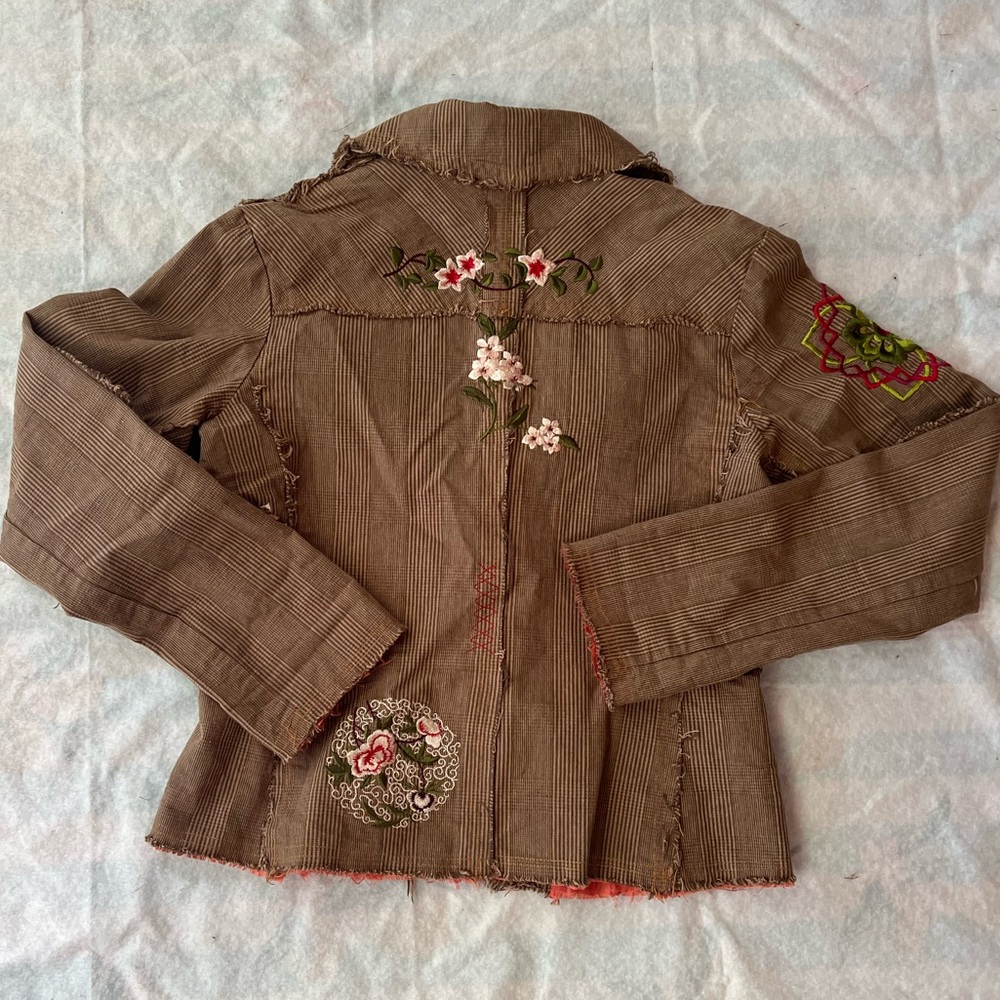 Paparazzi Brown and tan Corduroy Embroidered Floral Blazer - Picture 6 of 9